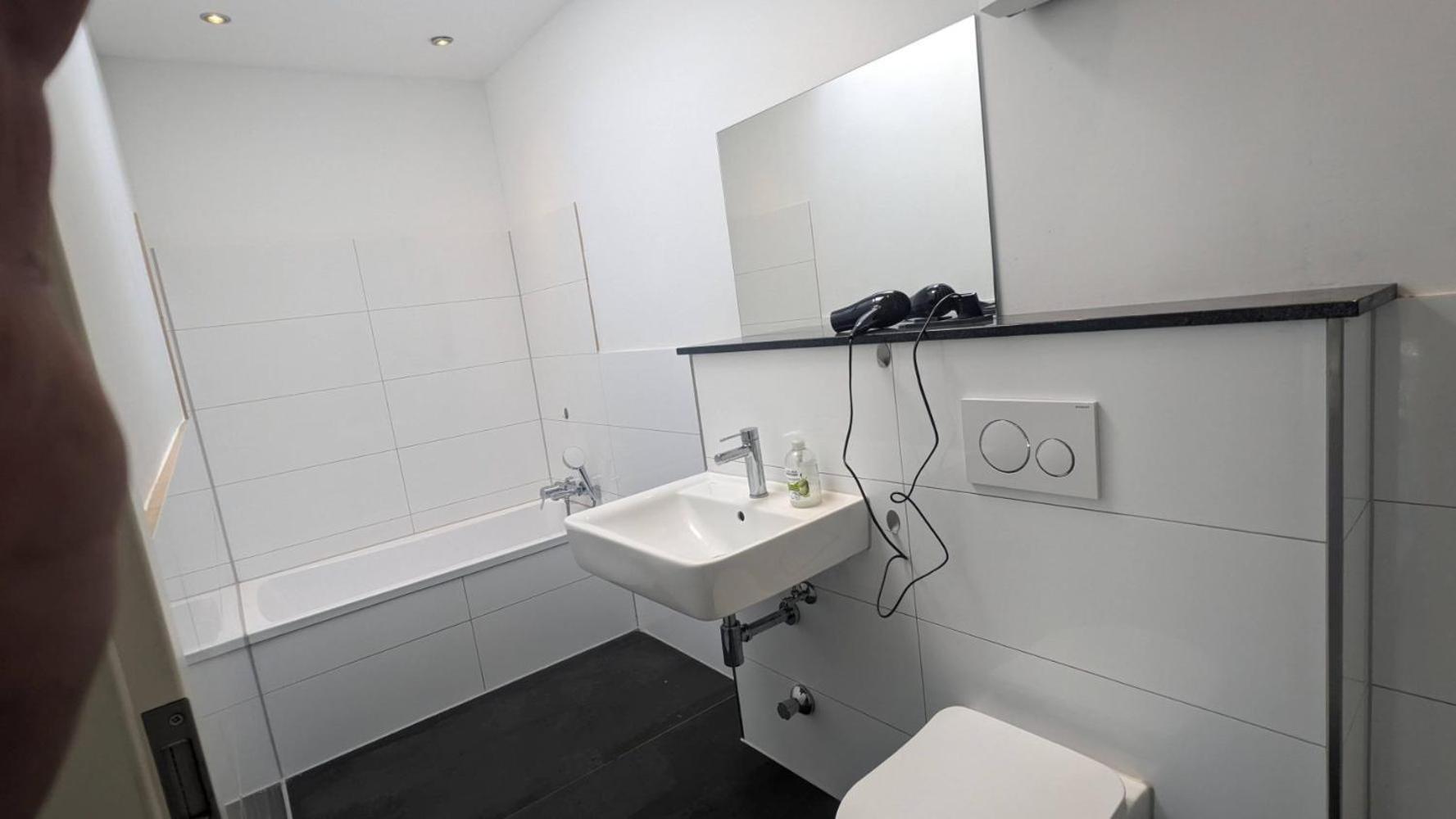 Appartement Beautiful Airportflats Near